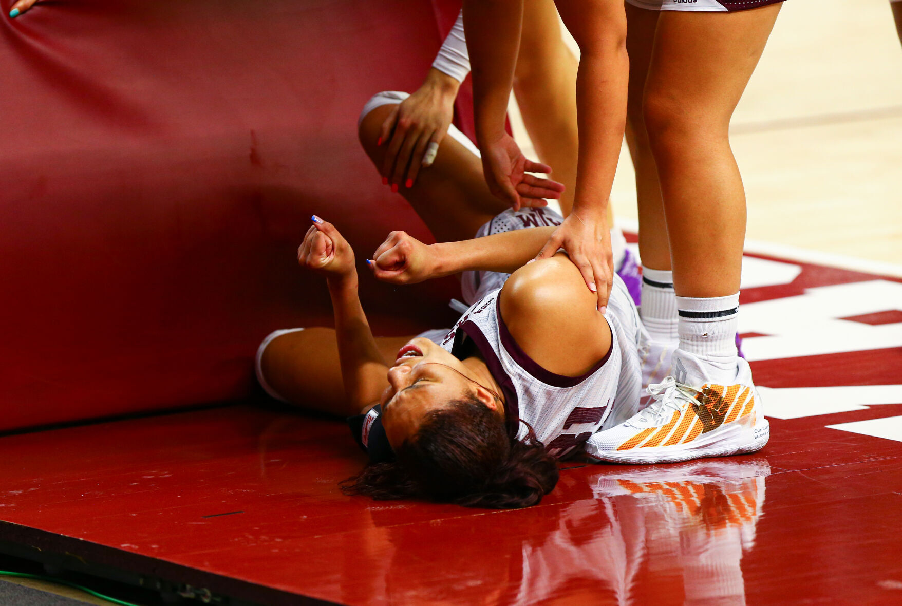 Women's basketball vs. South Carolina
